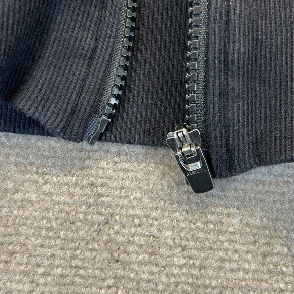 Athleta Triumph Printed Hoodie Women's Small Gray Camo Full Zip Performance Gym - Picture 7 of 15